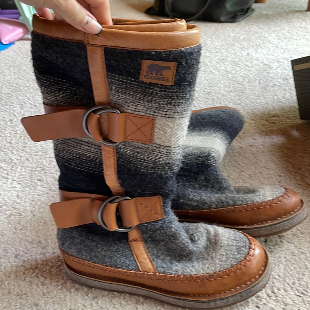 Sorel “Blanket” snow boots